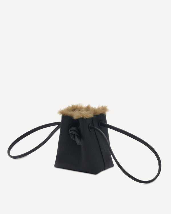 BUCKET BAGS – VASIC