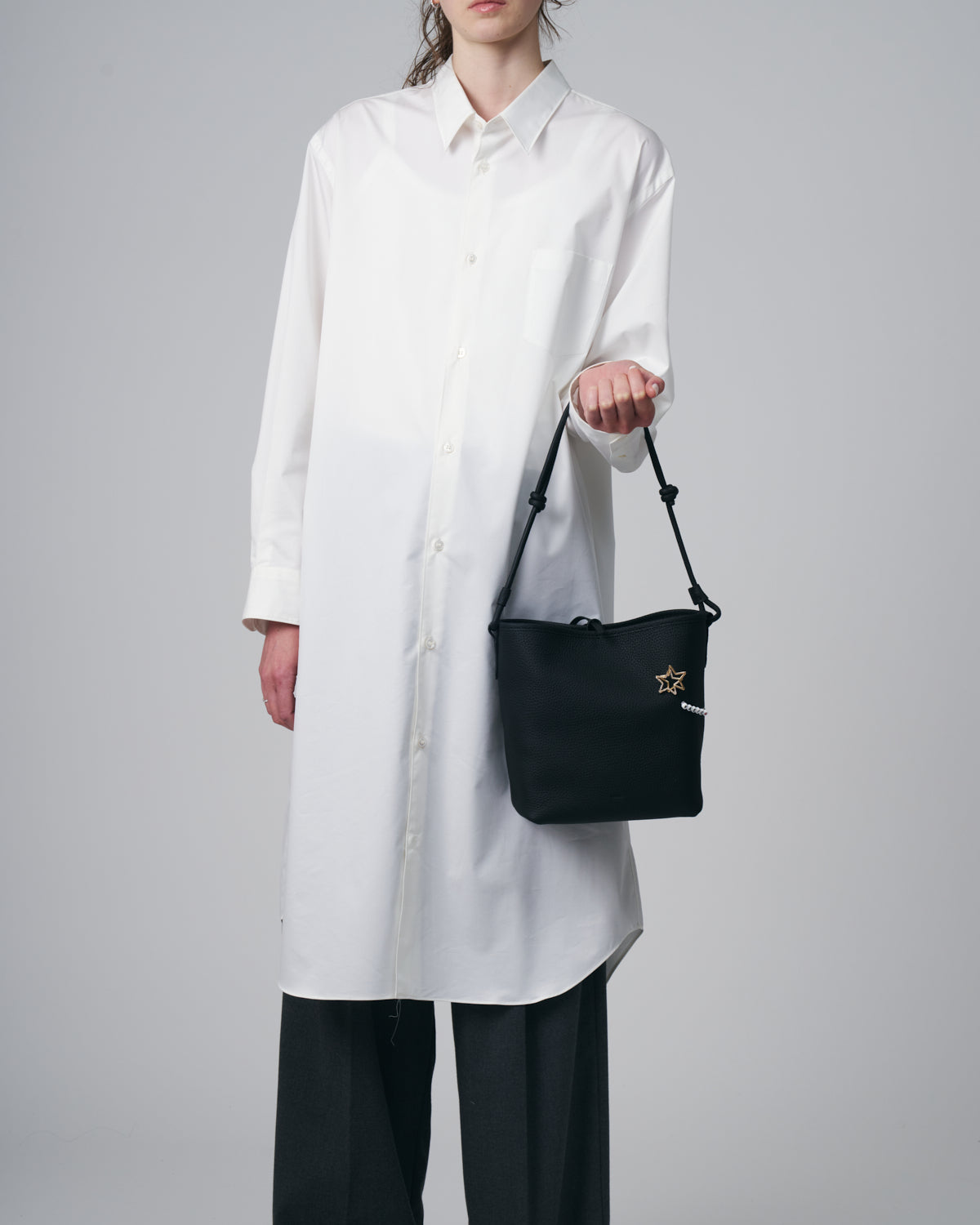 TOME - Brooch - Black