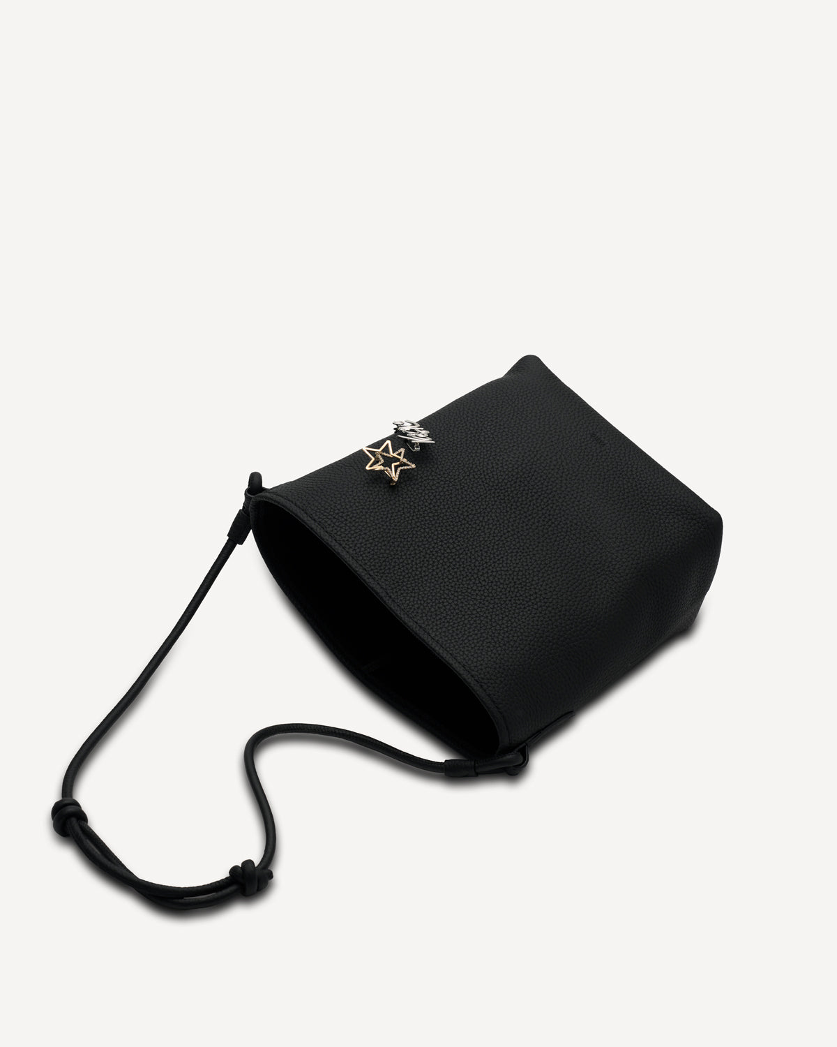 TOME - Brooch - Black